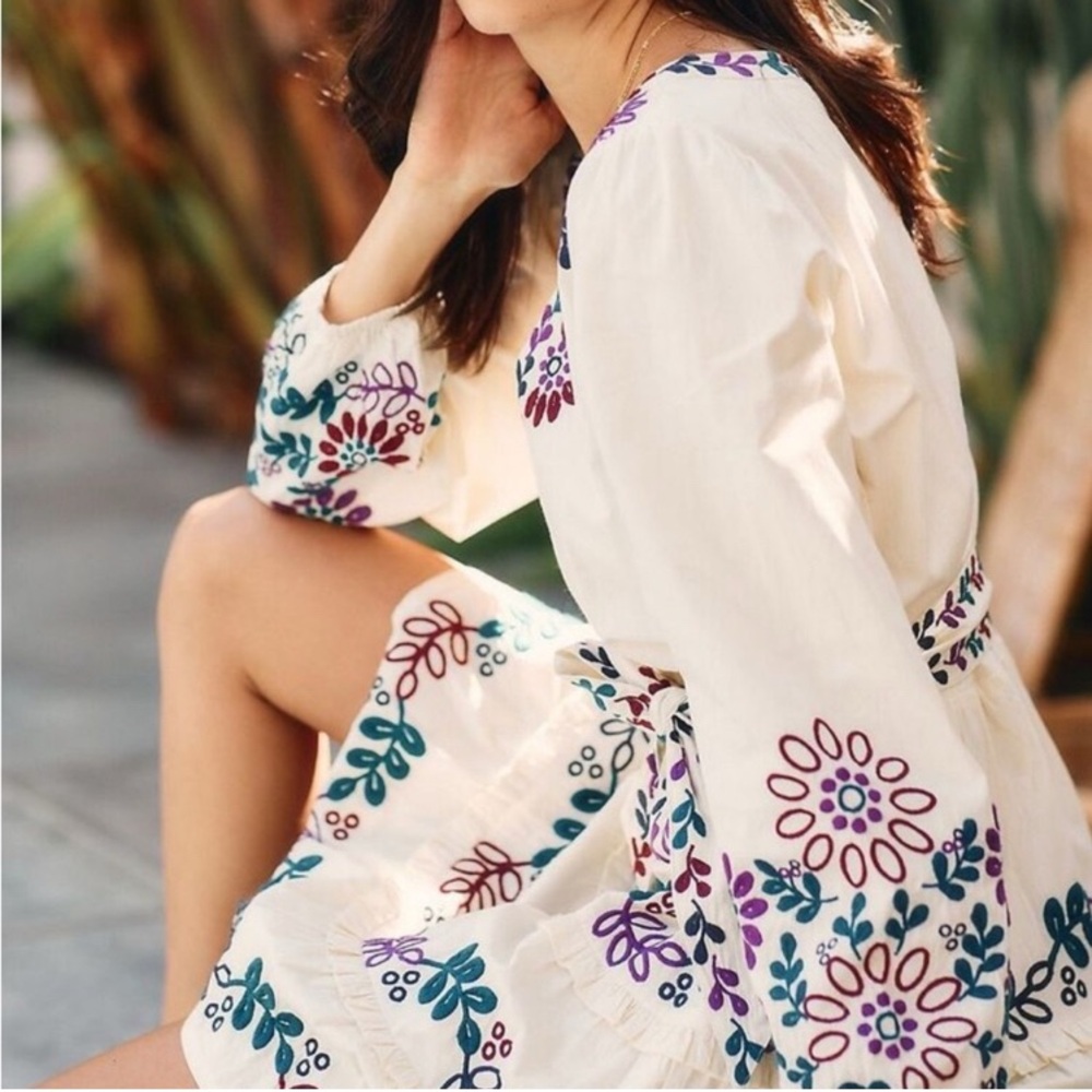 Roller Rabbit Naema Embroidered Cotton White Dress with Floral Design Size XS